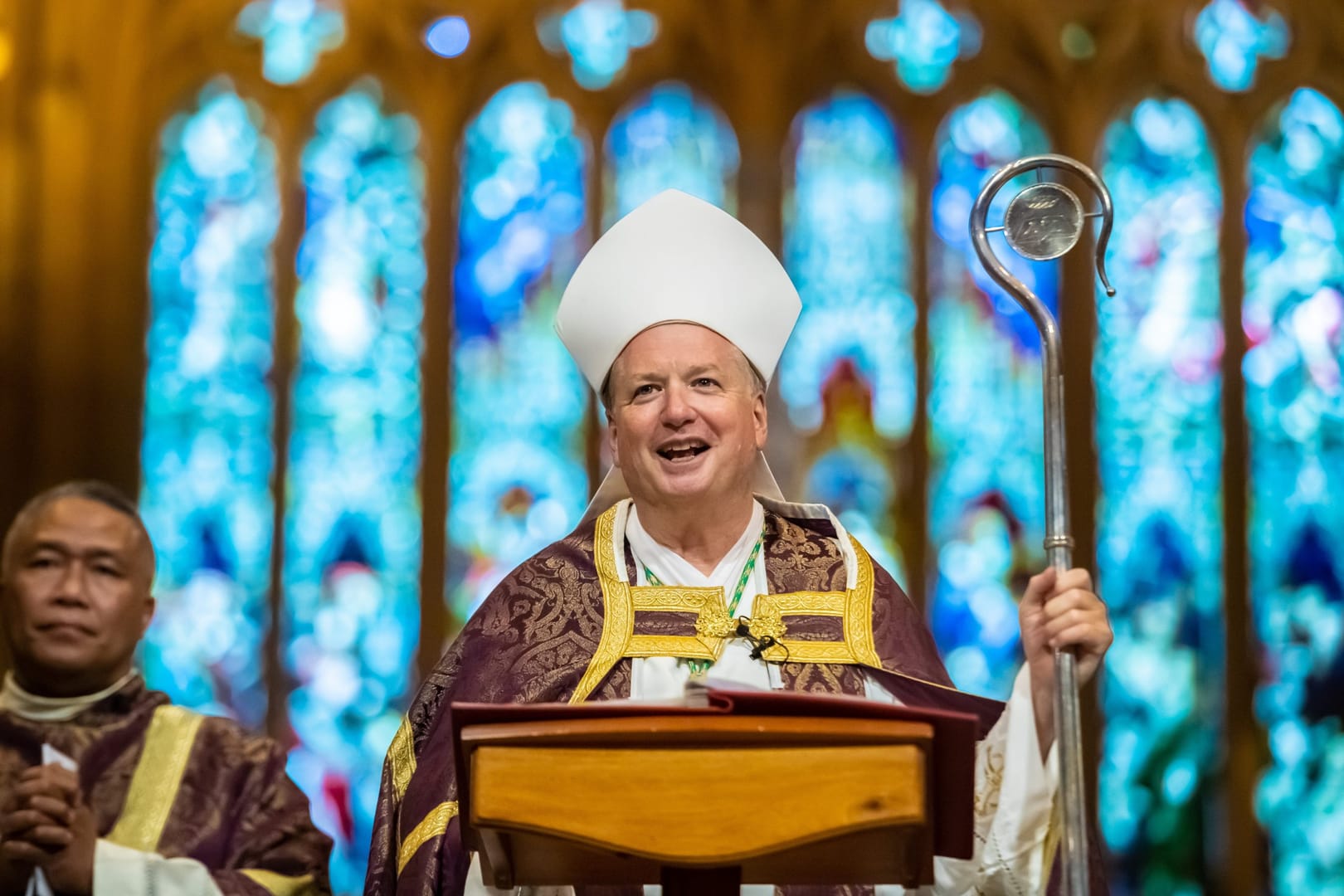 Ethicists must call out unethical behavior in health care, Sydney archbishop says