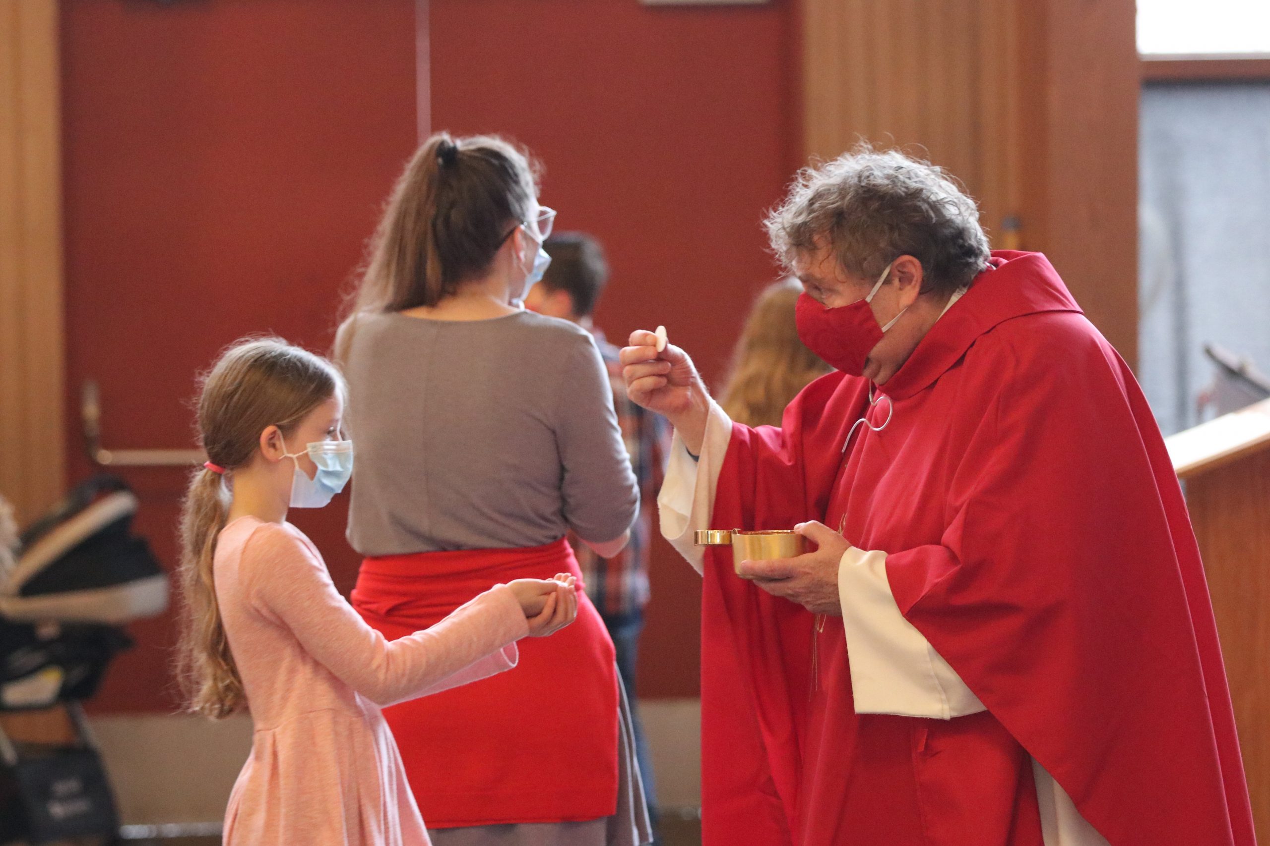 In-person Mass feels more ‘grace-filled,’ says Oregon parishioner