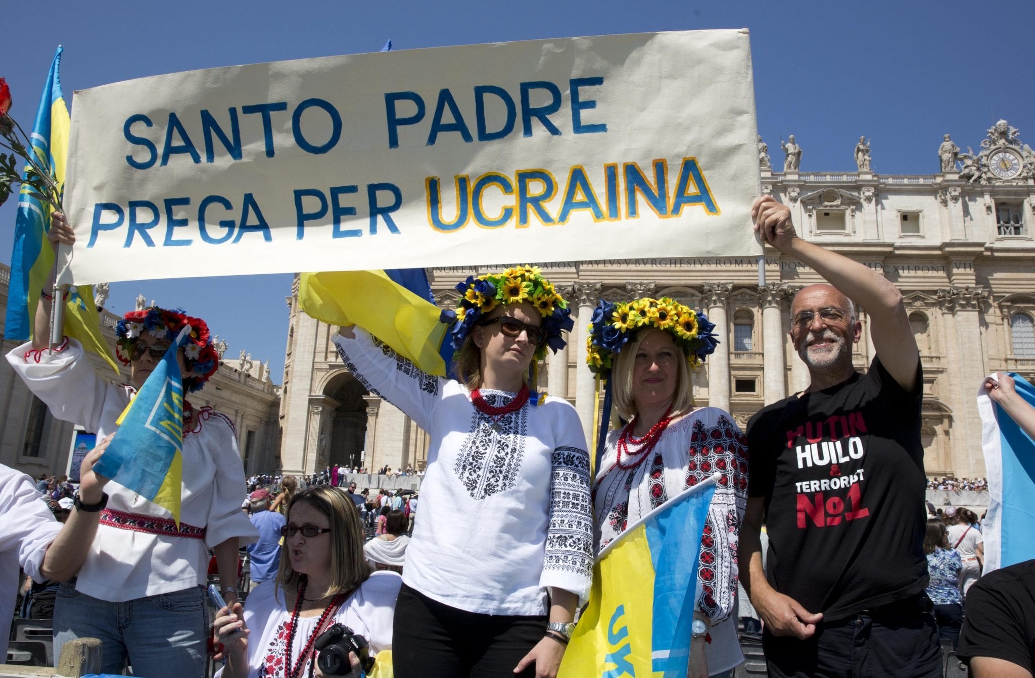 Pope announces April 24 collection for Ukraine