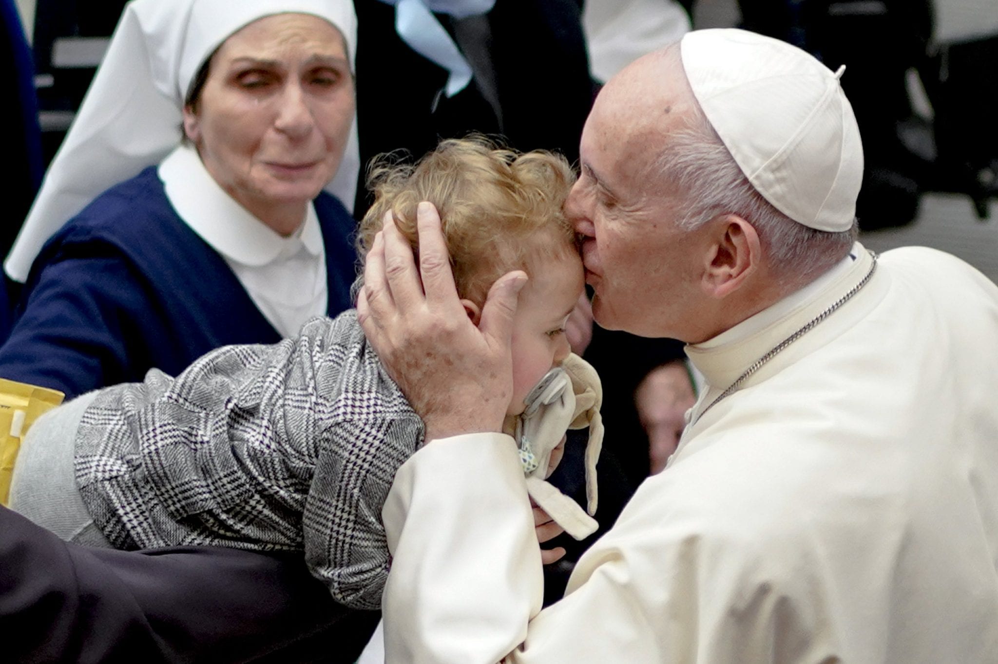 Jesuit author: Pope Francis inspires faithful to practice mercy