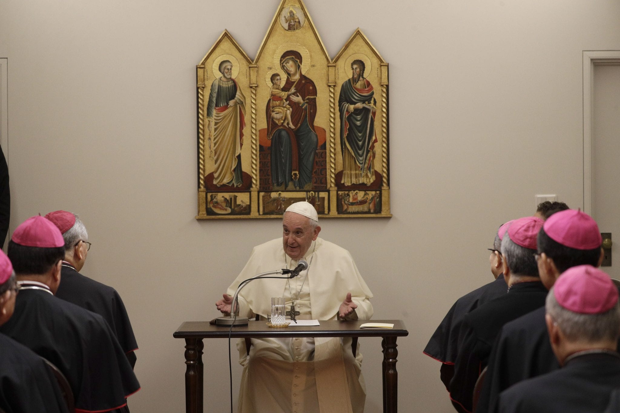 Pope calls himself a ‘missionary pilgrim’ in Japan