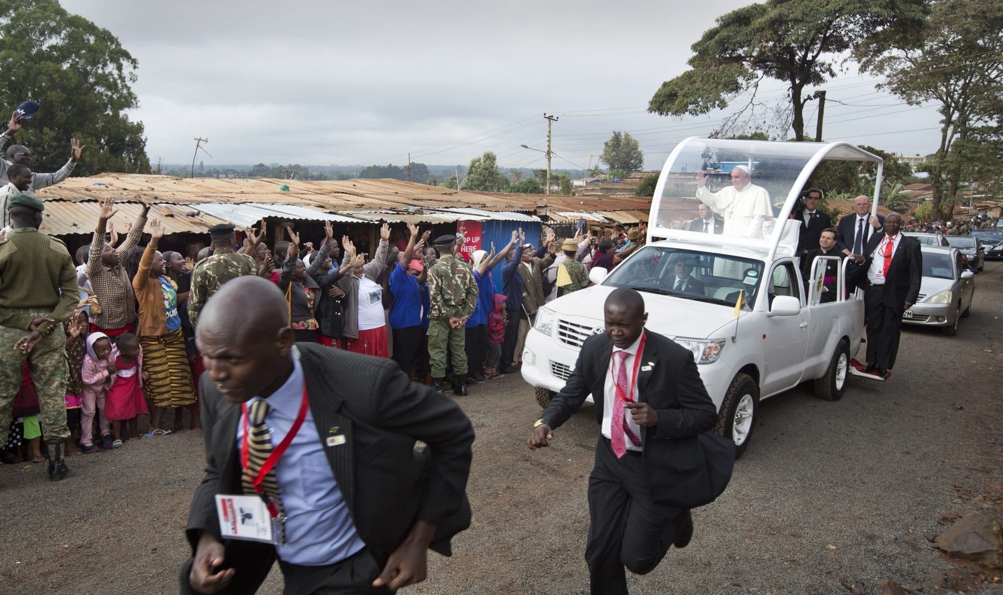 Pope Francis tells African youth that corruption is ‘path to death’