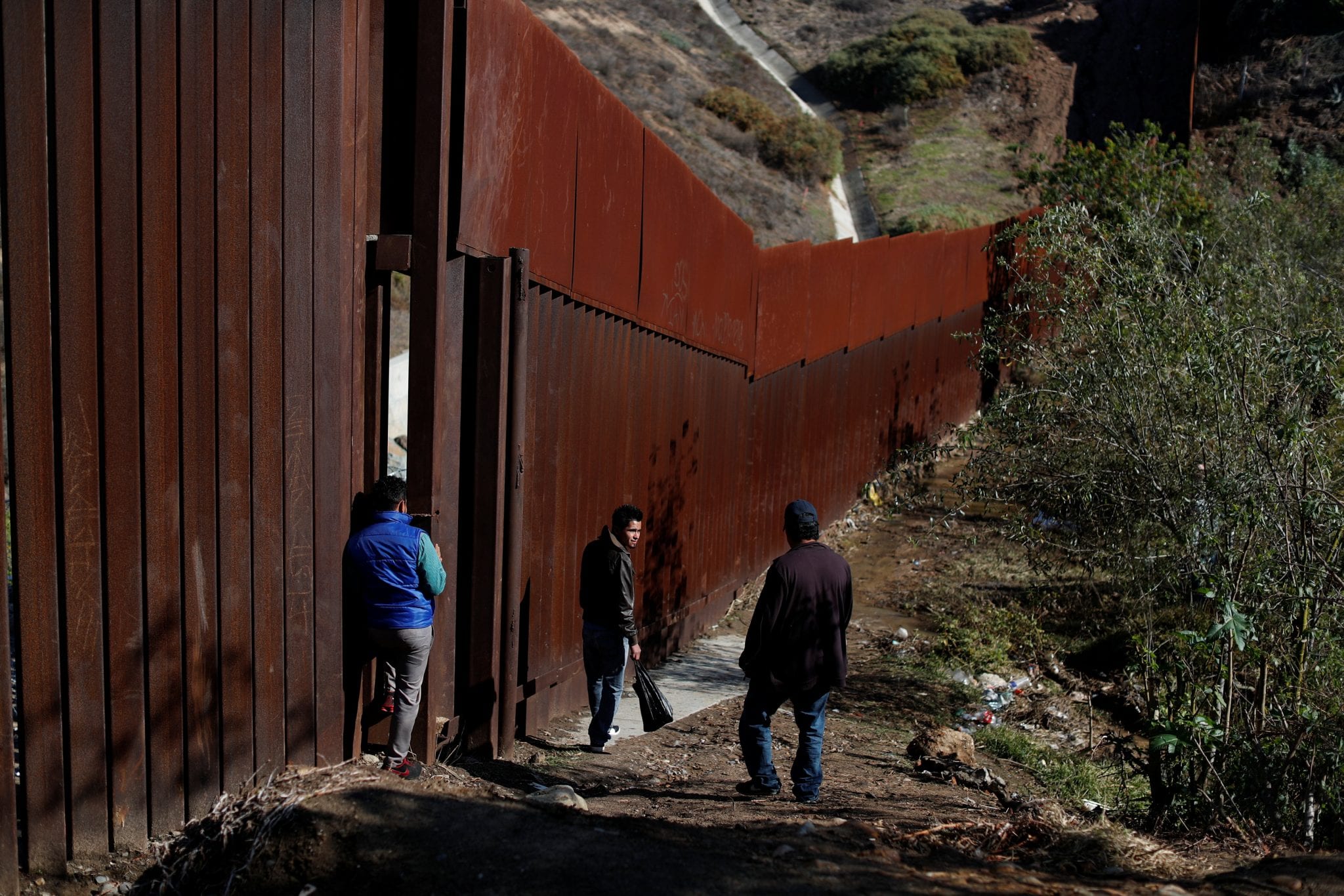 Immigration battles continue as 2018 comes to an end