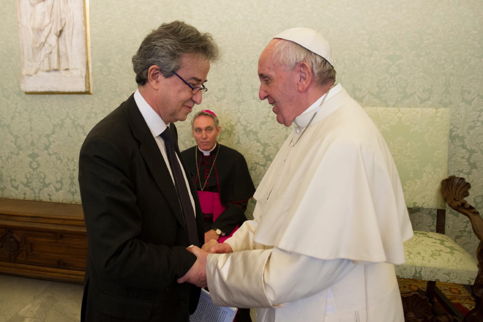 Pope: Scientists must defend creation from use of biotech