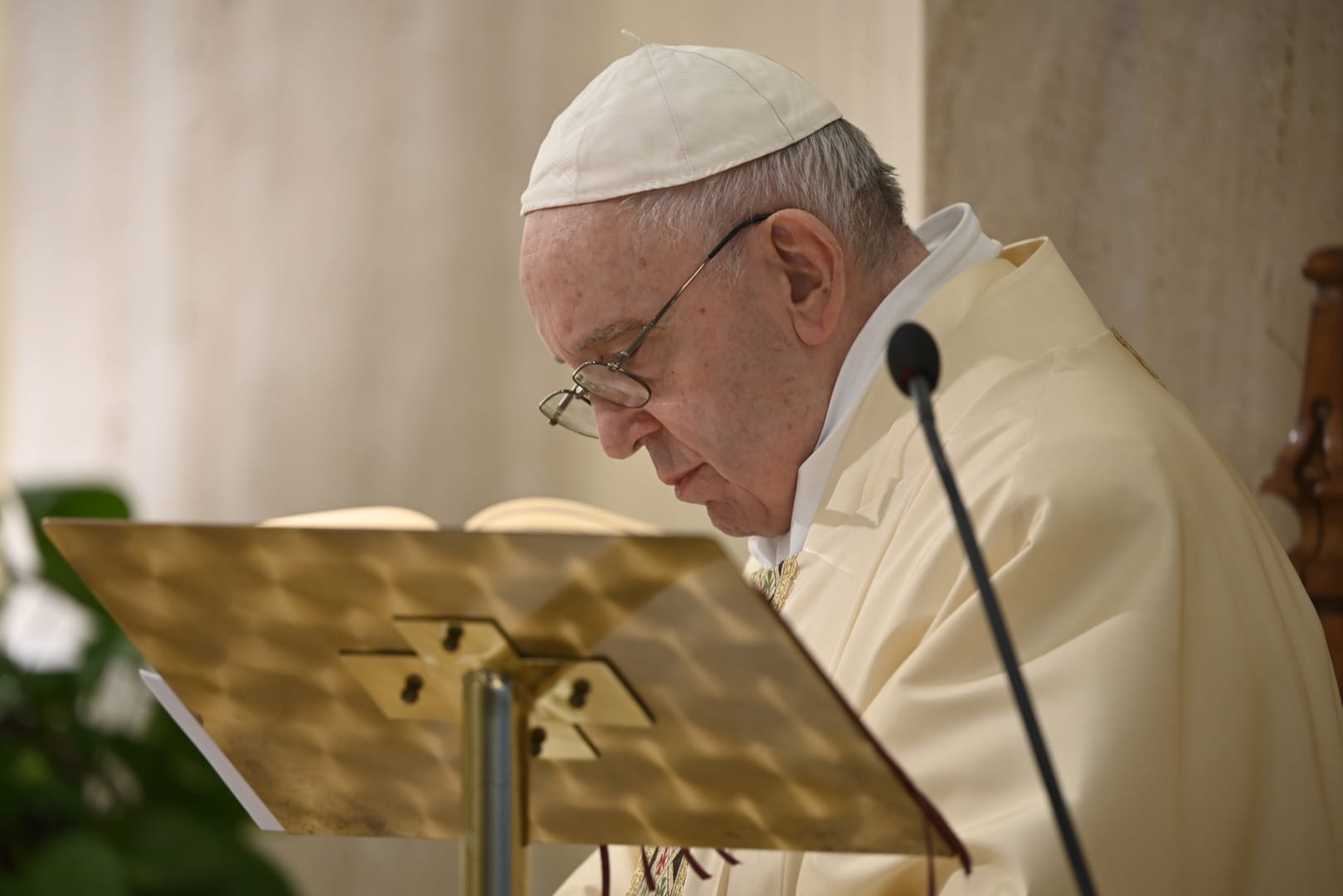 Pope: Be simple, concrete like children when acknowledging sins