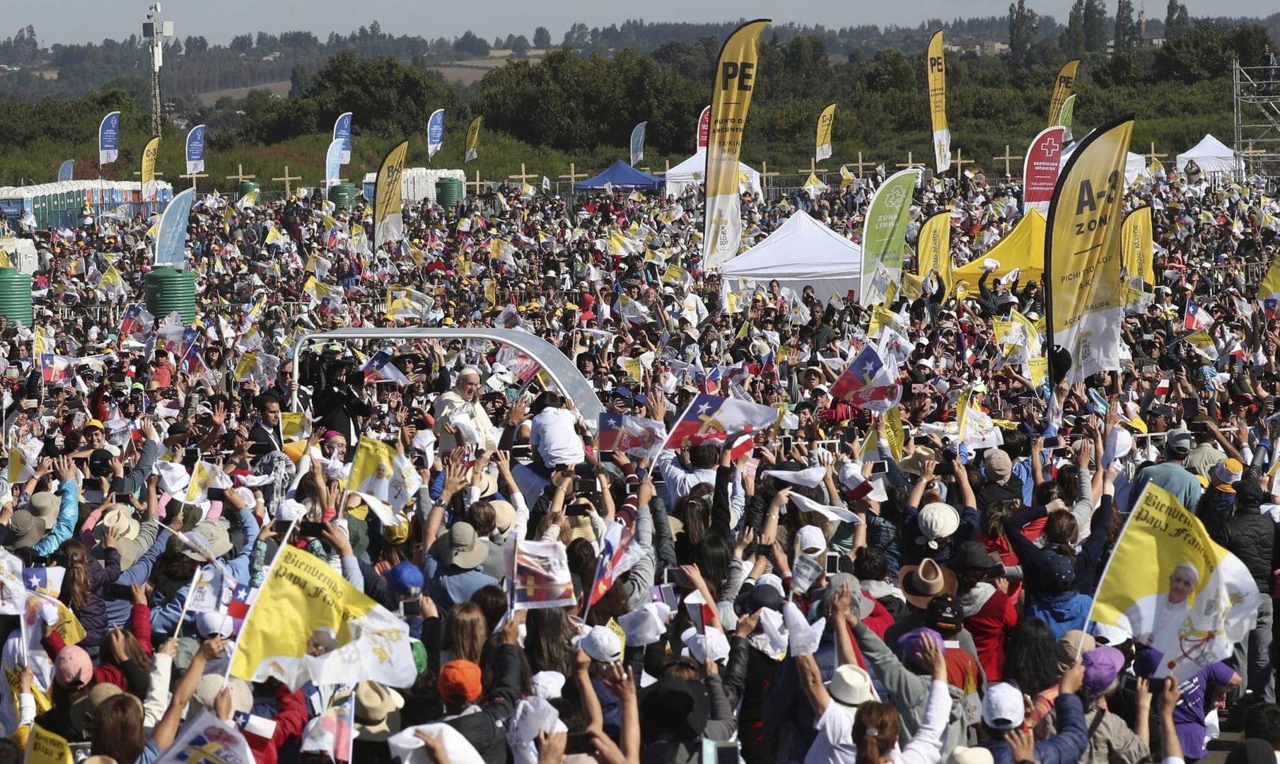 Backing indigenous peoples, Pope decries the ‘deforestation of hope’