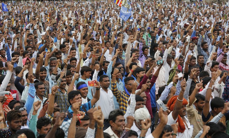Dalit priests protest caste-discrimination in Indian archdiocese