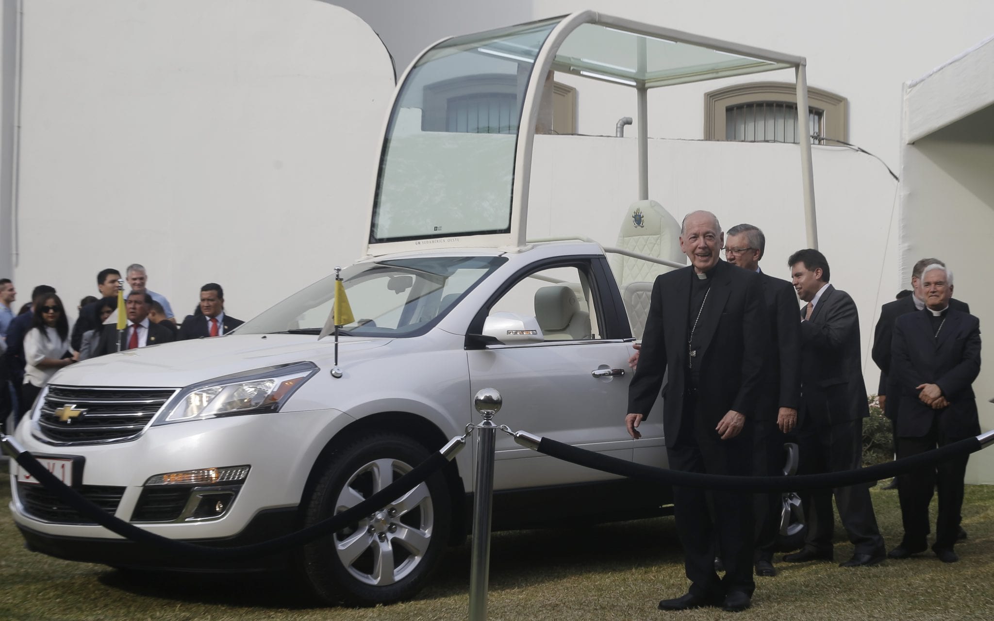 In case you didn’t hear, Jean Jadot is alive and well and living in Lima