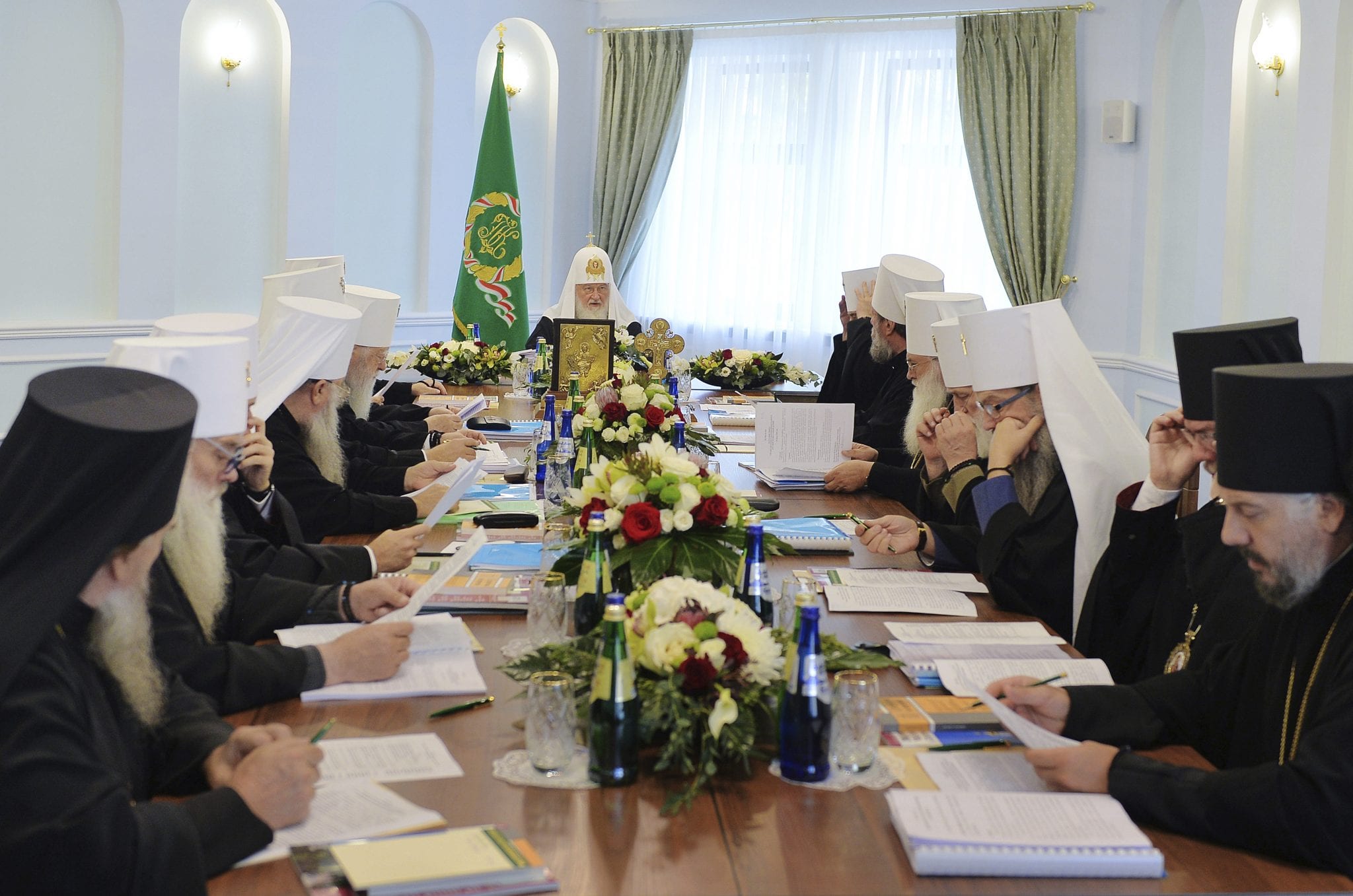 Russian Orthodox Church breaks ties with Orthodoxy’s leader