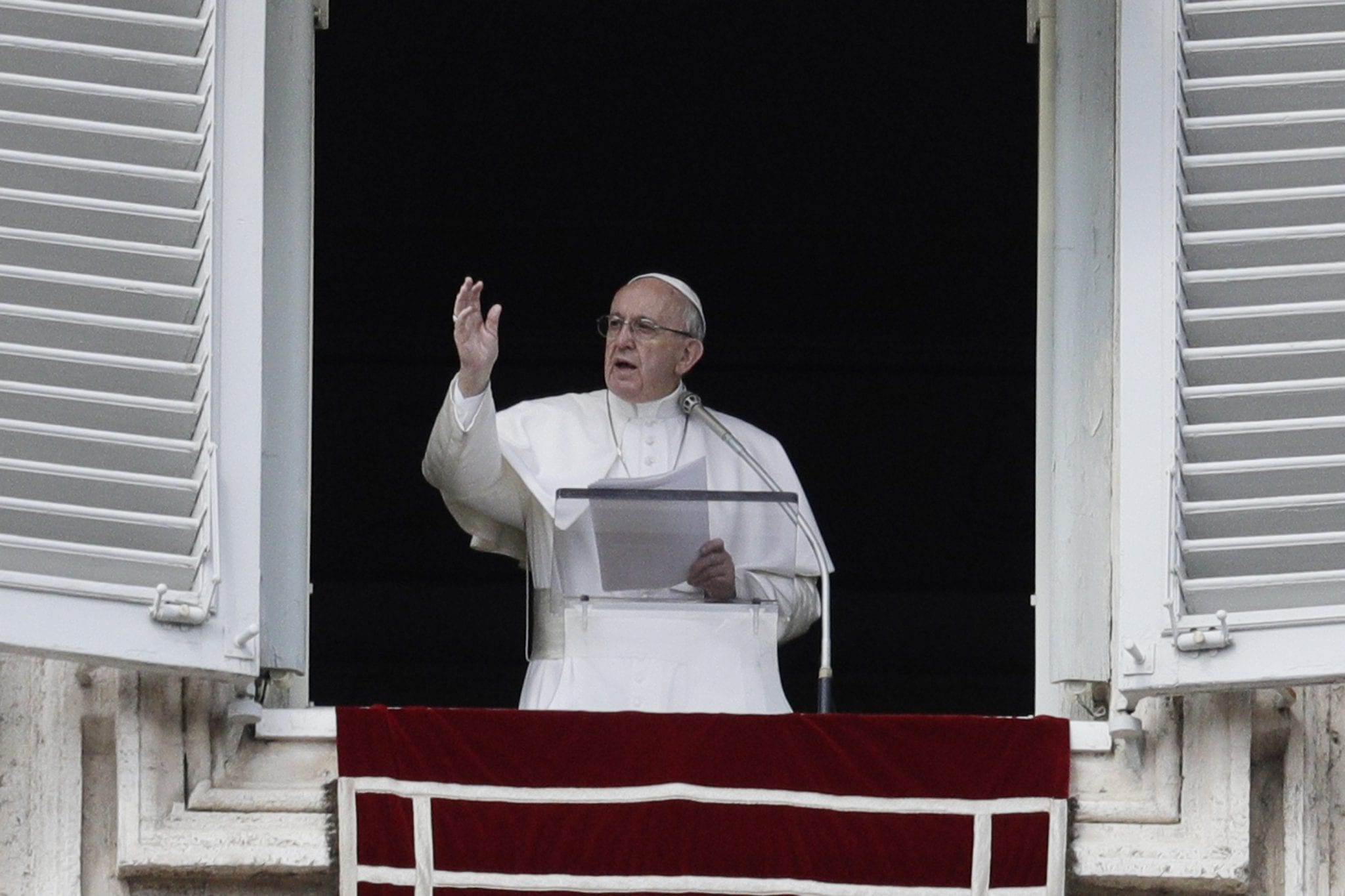 Pope Francis signals openness to ordaining married men