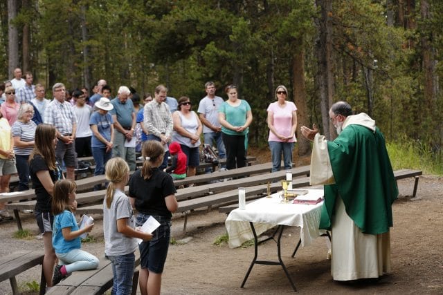 Mass in Yellowstone is like ‘preaching to the world,’ Jesuit says