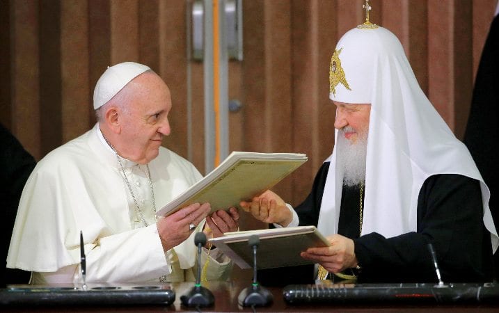 Pope says proposed June meeting with Patriarch Kirill called off