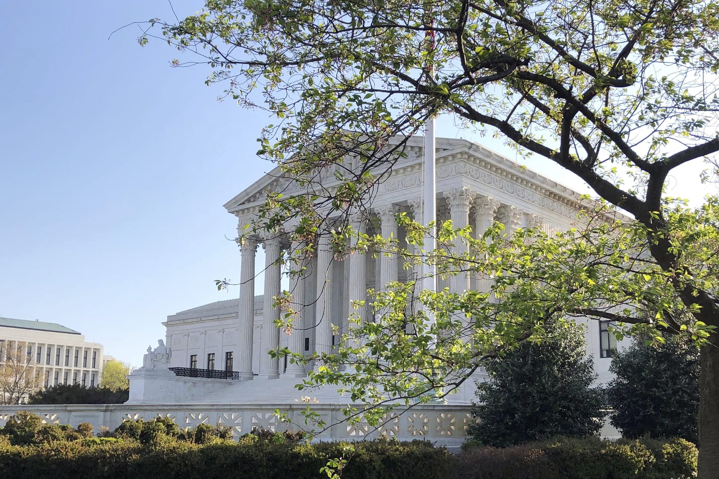 Supreme Court rejects church challenge to ban on bus ads