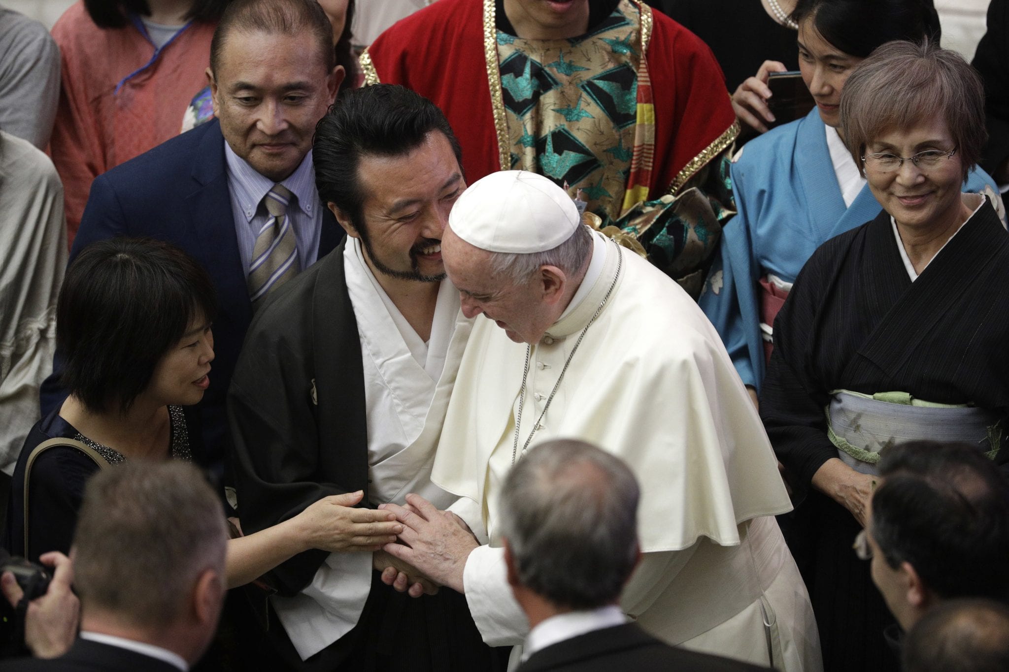 When pope goes to Japan, there’ll be a big dog that won’t bark