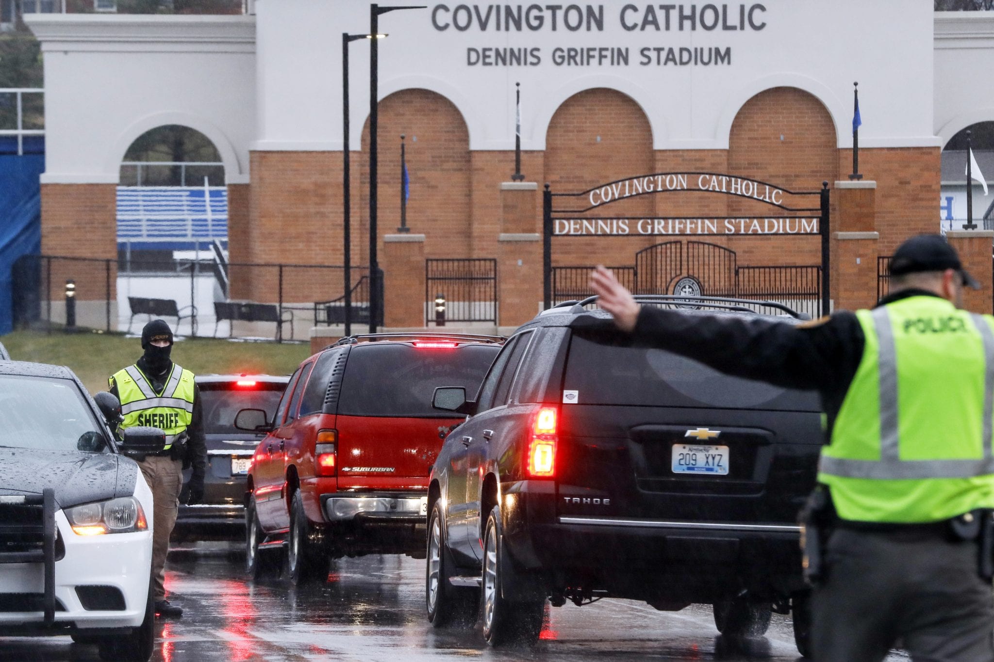 Catholic student says he didn’t disrespect Native American
