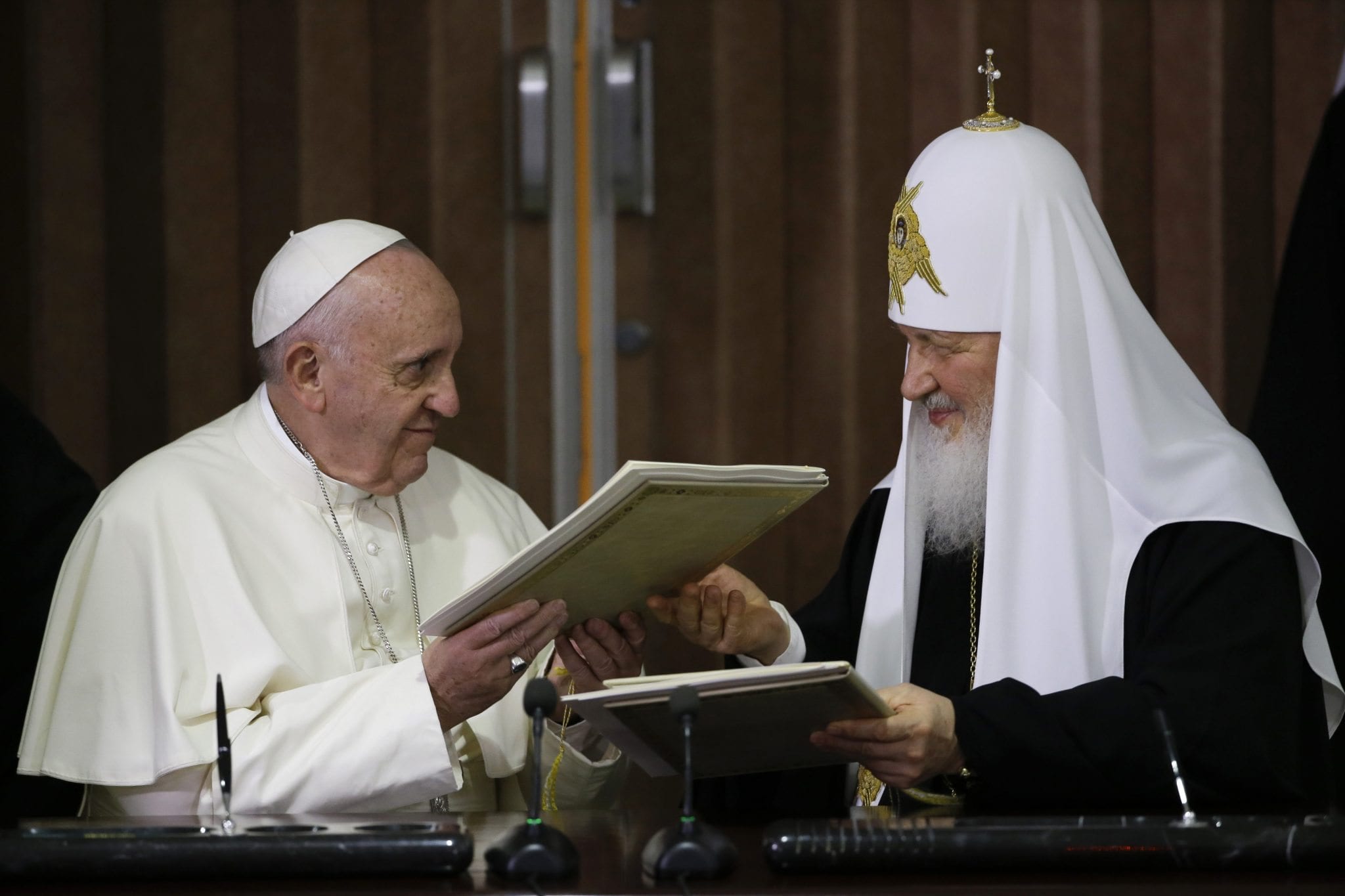 Vatican, Russian Orthodox stress collaboration in COVID response