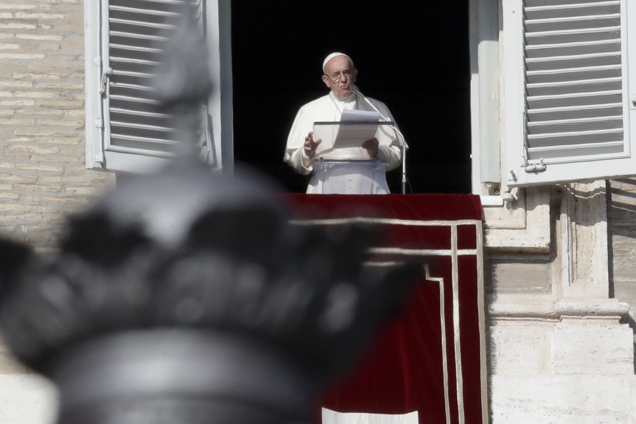 Elderly cardinals reflect on Pope Francis at 80