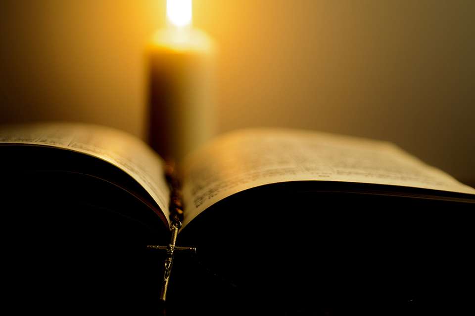 Priest’s hospital room mix-up allows dying woman to receive sacraments