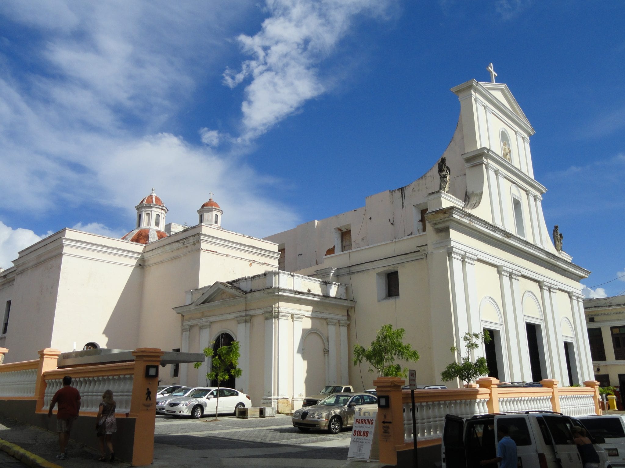 Judge orders embargo of Puerto Rico Catholic Church accounts