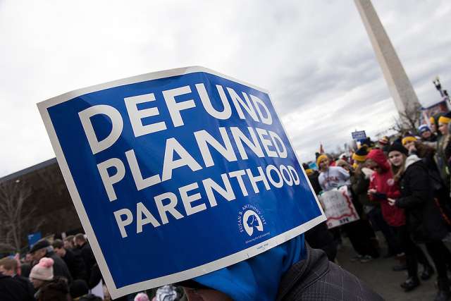 Virginia bishops lament veto of bill defunding Planned Parenthood