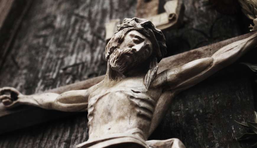 Find hope in the sign of the cross, Pope Francis tells Assyrian Christians
