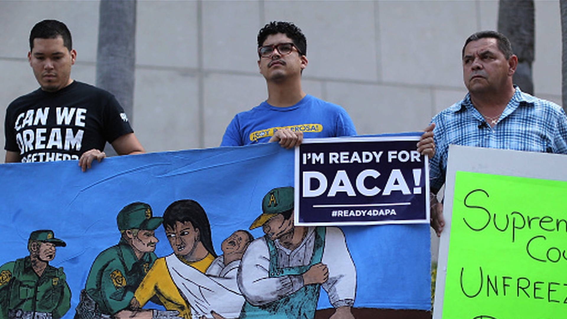 Catholics mobilize as deadline looms on shield for young immigrants