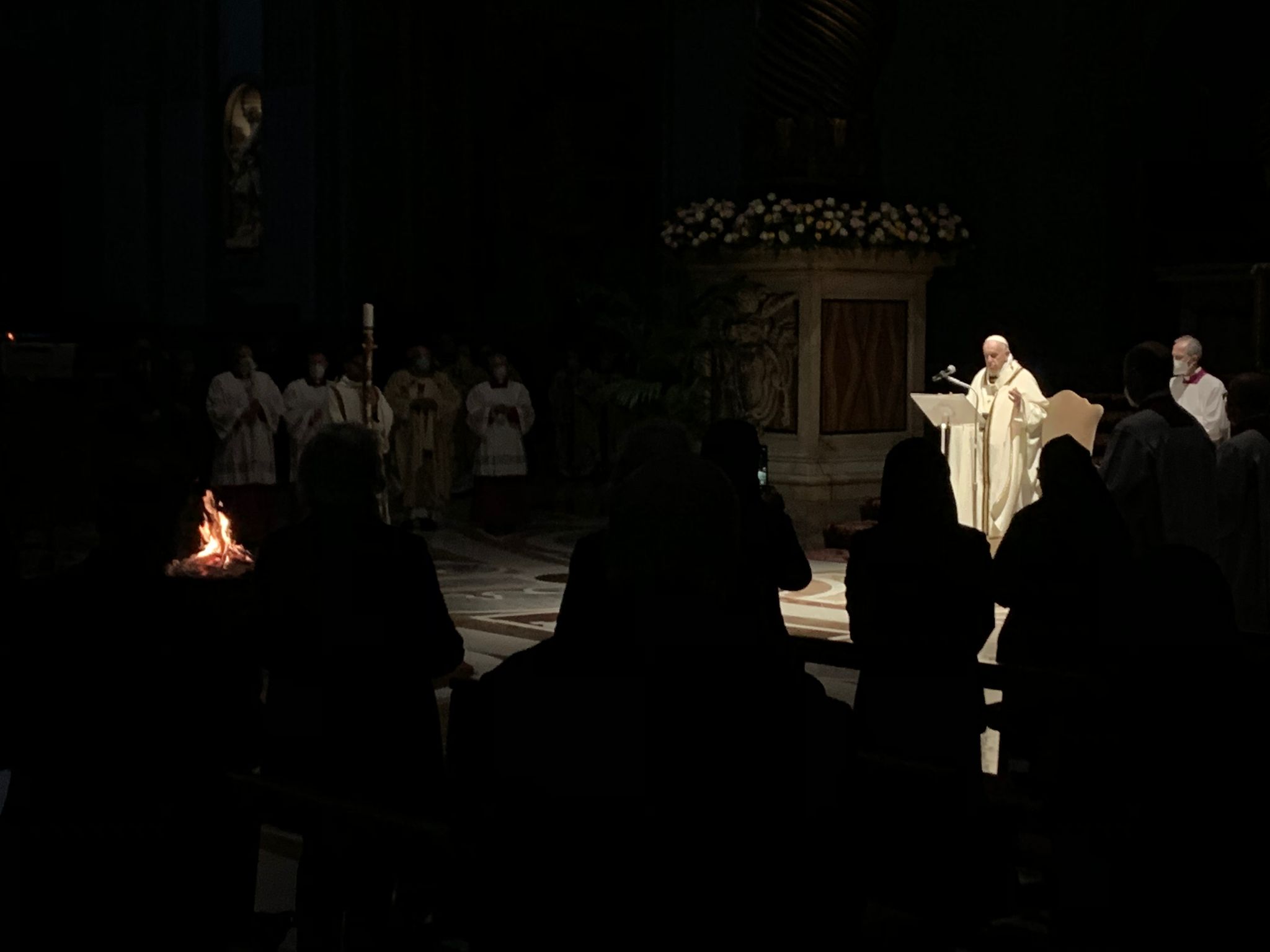 At a Covid-limited Easter vigil, Pope insists Jesus ‘is not outdated’