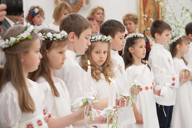 New Hampshire diocese becomes latest to restore order of sacraments