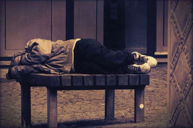 More than just giving – World Day of the Poor highlights change of attitude