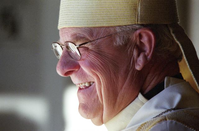 New Hunthausen bio depicts Seattle prelate as Francis before Francis