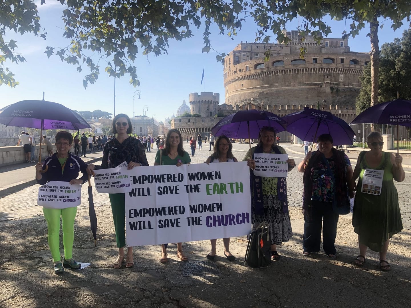 Group advocates for women’s ordination on the sidelines of the synod