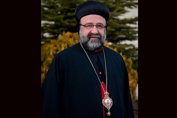 Syrian Christians feeding poor Muslims during Ramadan