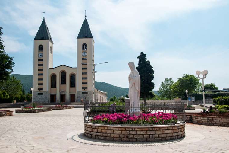 Apostolic visitor to Medjugorje begins pastoral mandate
