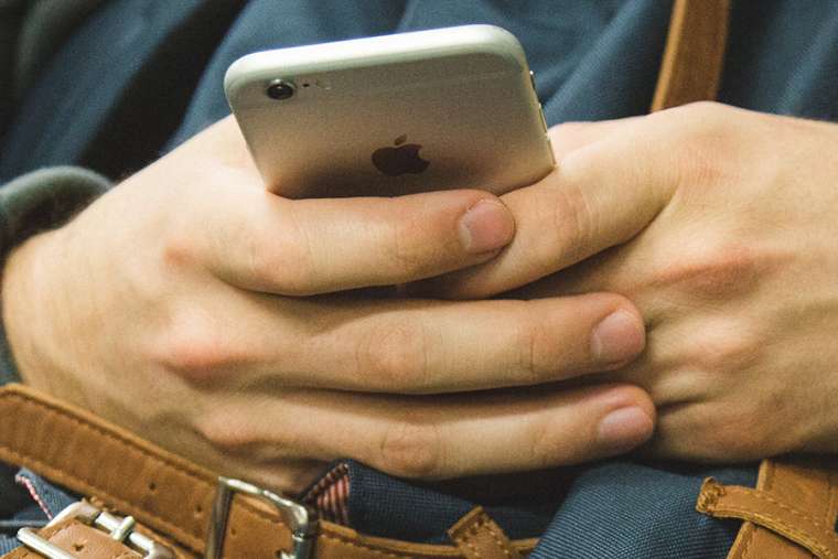 Smartphones are driving a rise in teen sexting