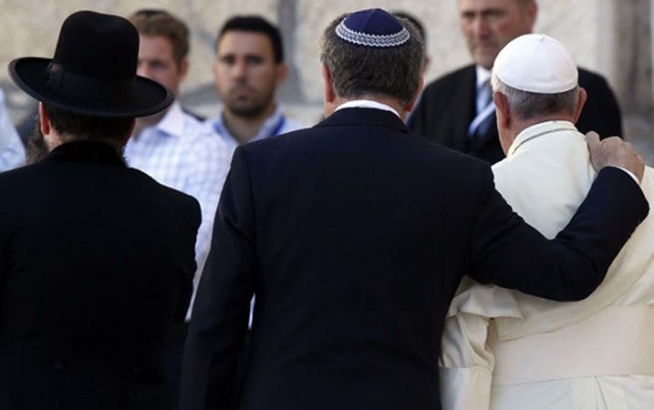 As pope visits Rome synagogue, six issues strain Catholic-Jewish ties