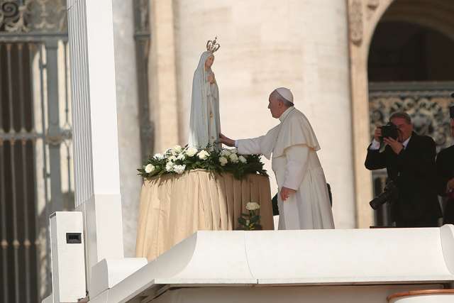 Vatican okays a Fatima feast day for traditional Latin Mass