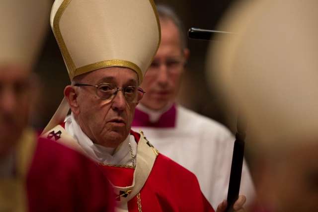 Pope Francis sides with Benedict, says Christ shed his blood ‘for many’