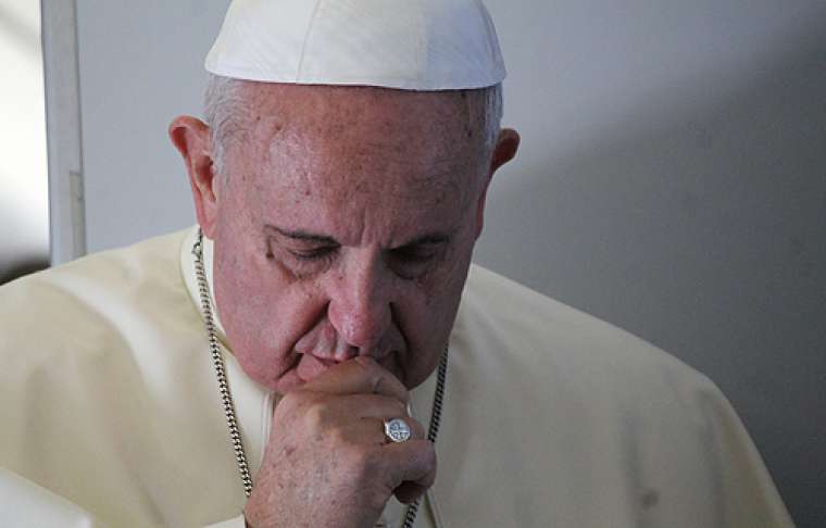 Pope Francis mourns victims of attack on Coptic Christians in Egypt