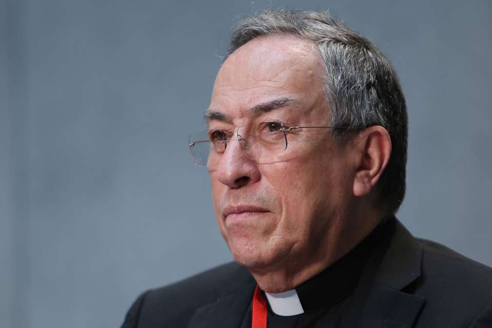 Cardinal Maradiaga accused of financial mismanagement