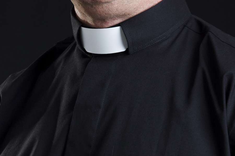 Recent rector of a Legionaries of Christ-run seminary fathered two children