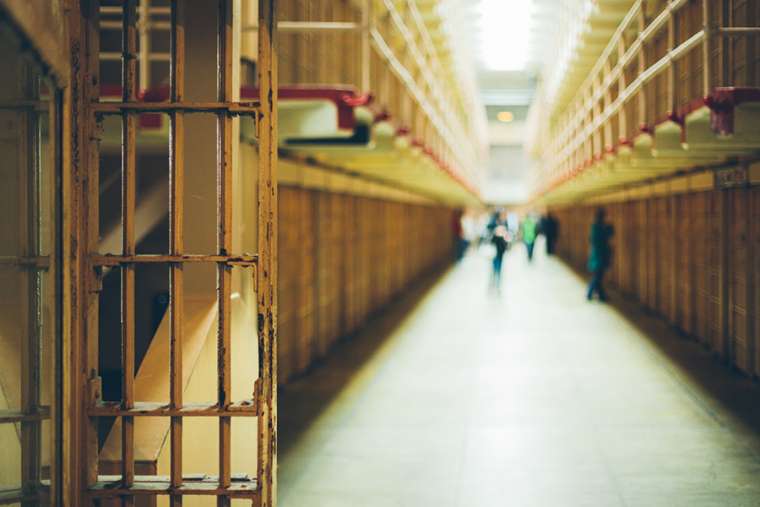 Iowa prisoners sue to get their pornography back