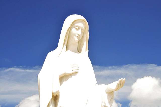 Pope okays pilgrimage to Medjugorje, says apparitions ‘need study’
