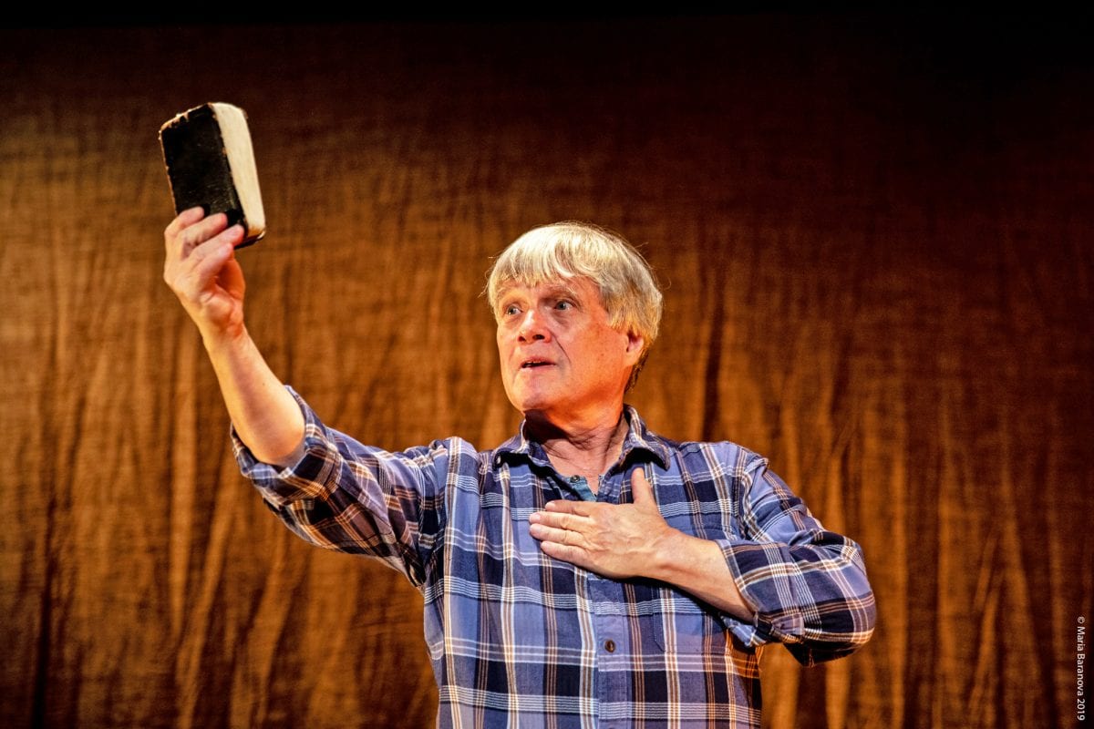 Actor breathes new life into Gospel of John at New York’s Sheen Center