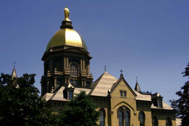 Notre Dame to cut birth control coverage for faculty, students
