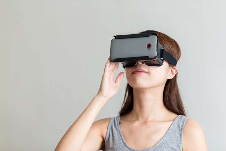 Virtual reality: An answer to the pope’s call for creativity in medicine?