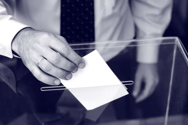 Loving your neighbor means voting wisely, Northern Ireland bishops say
