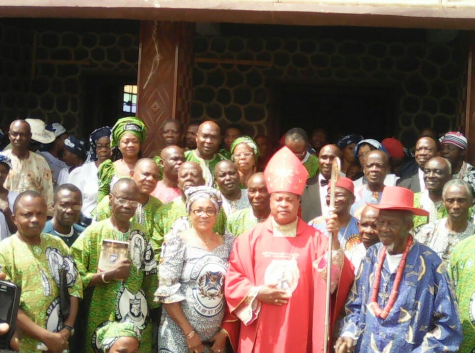 After dramatic papal threat, Nigerian diocese remains badly split