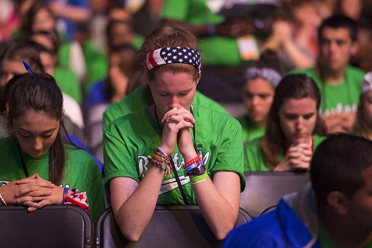 Working document approved for synod on youth