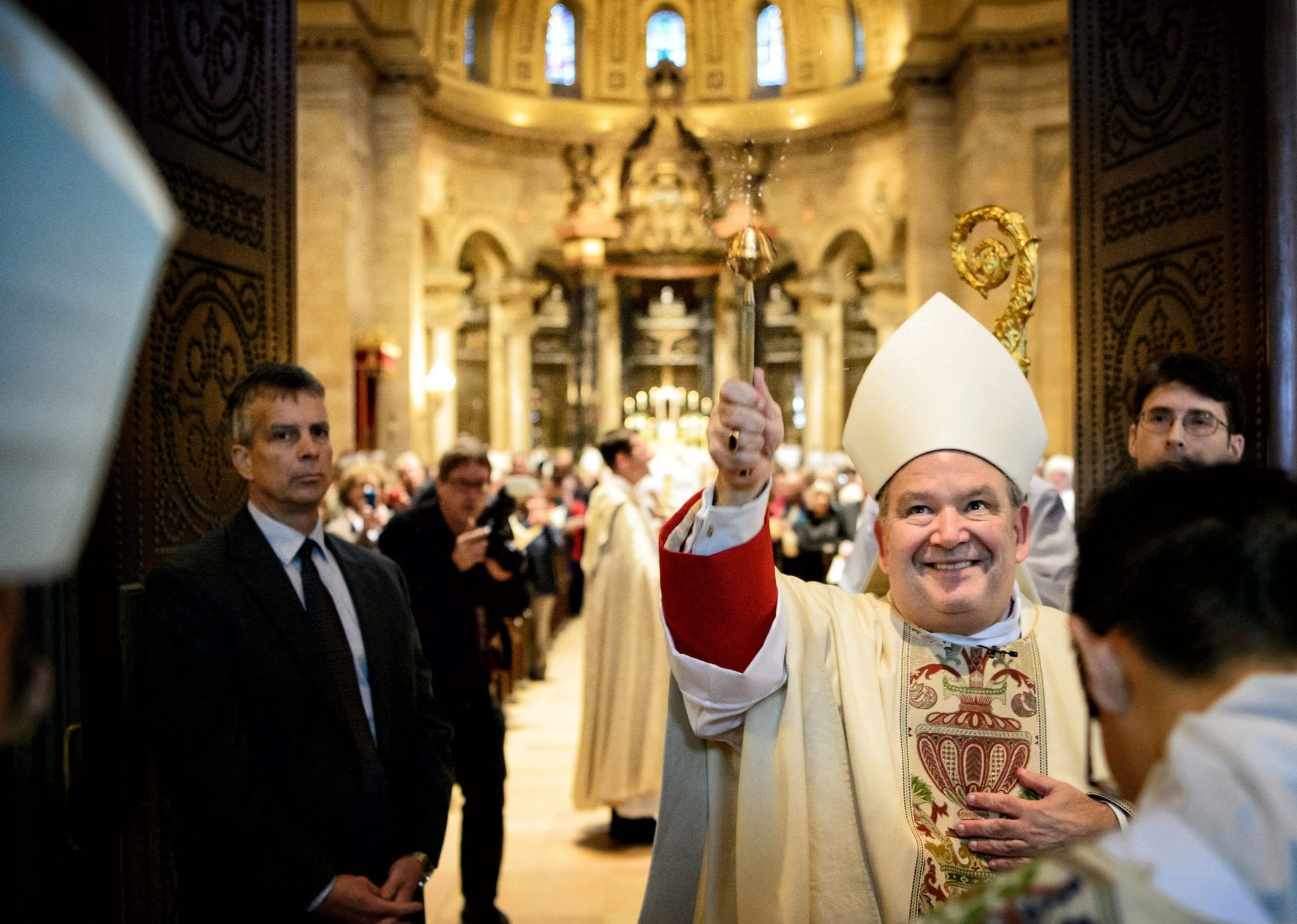 Minnesota archdiocese admits wrongdoing in abuse case