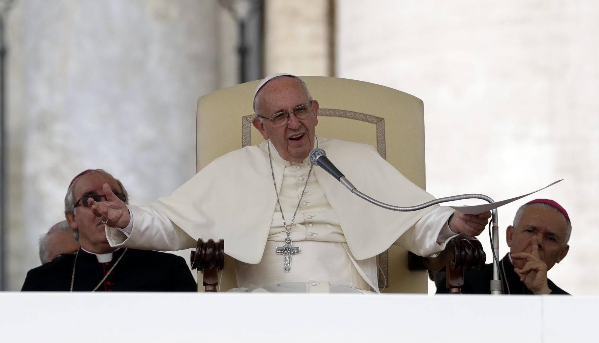 Pope condemns ‘inexcusable’ killing of priests in Mexico